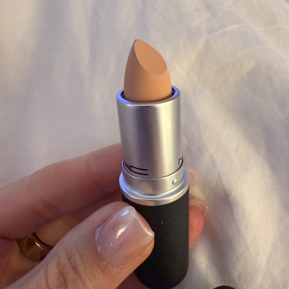 MAC Cosmetics Best of Me Powder Kiss Lipstick - Soft Nude - Picture 5 of 5
